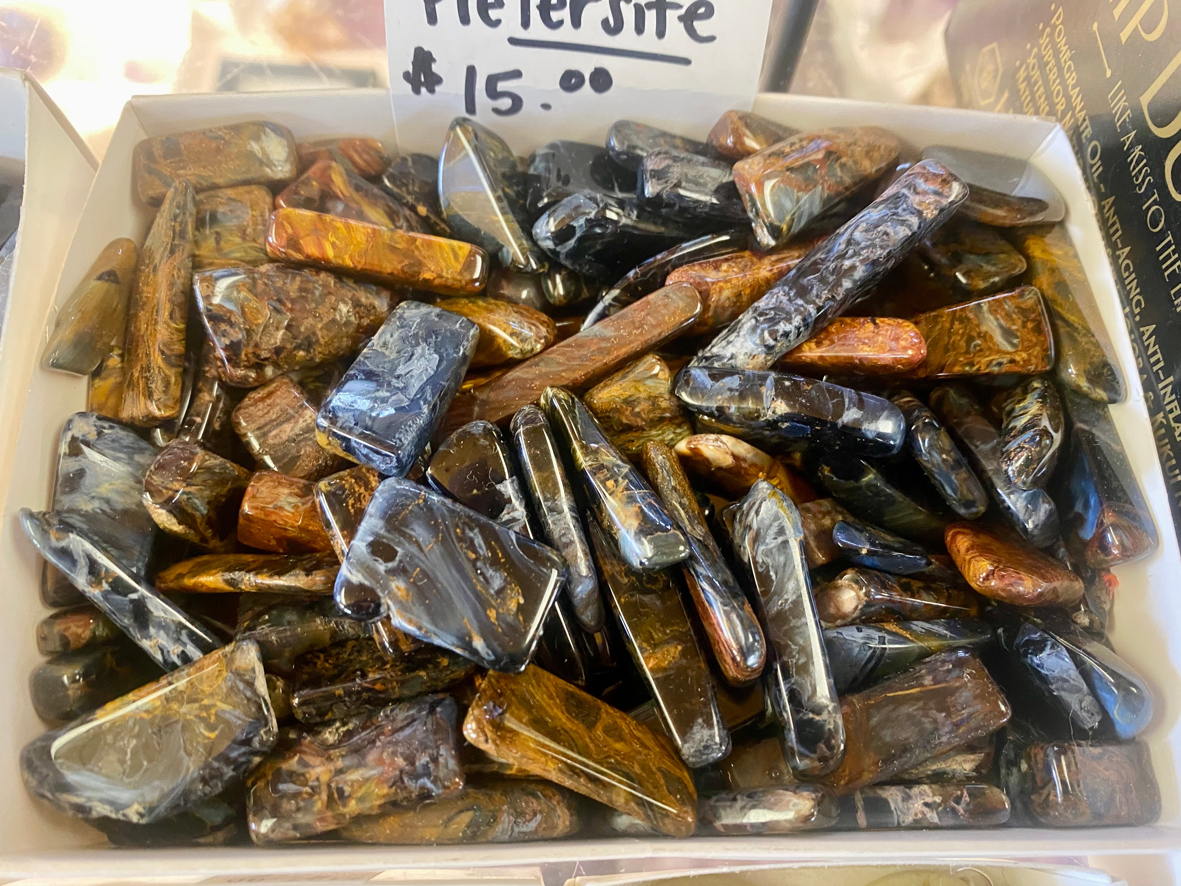 Pietersite MMM